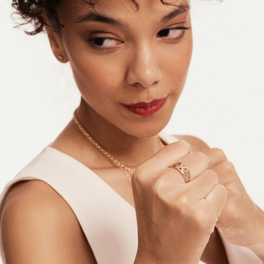 Flower Band Ring Gold Material